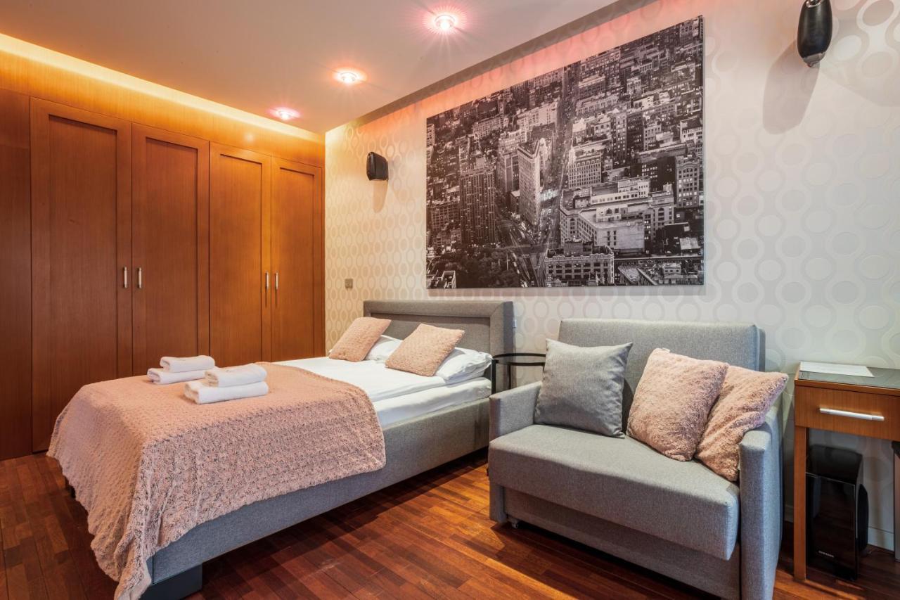 Broadway - Neptun Park By Oneapartments Gdańsk Eksteriør bilde